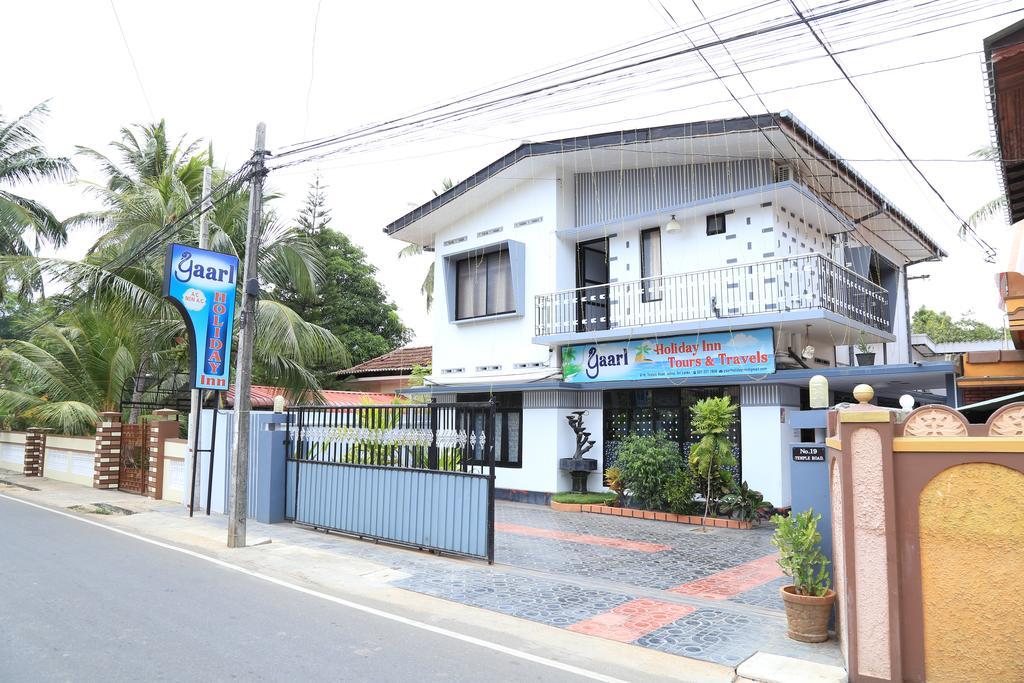 Yaarl Holiday Inn Jaffna Bagian luar foto